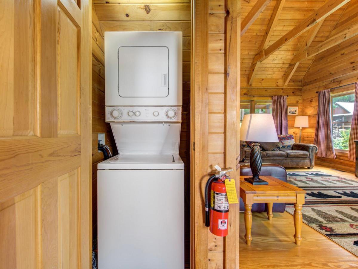 Bear Tracks, 2 Bedrooms, Hot Tub, Fireplace, Wifi, Jetted Tub, Sleeps 6 蓋特林堡 外观 照片